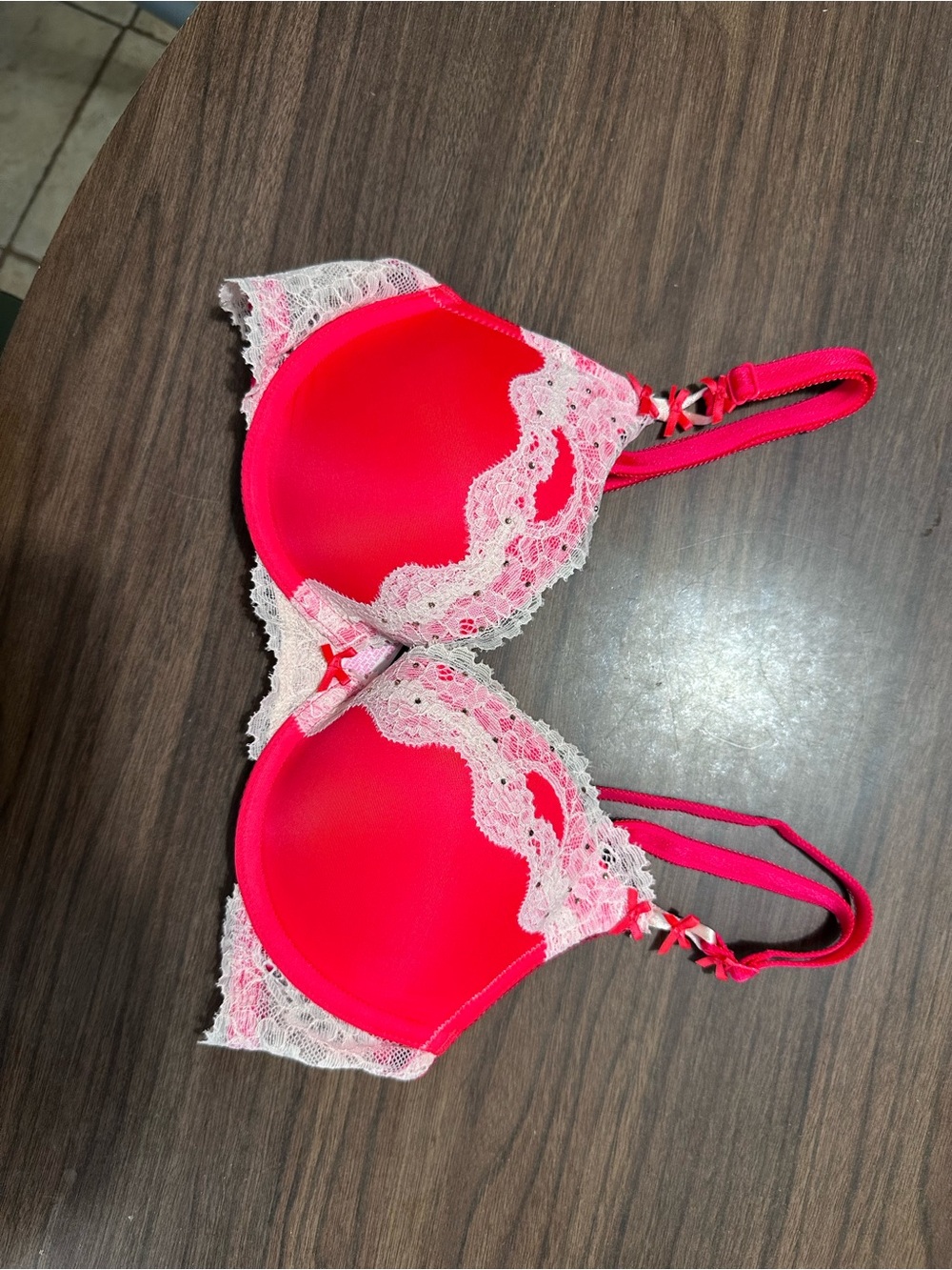 Victoria's Secret Bright Red with White/Cream Lace Trim Push-Up Bra
